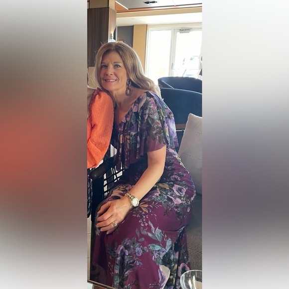 Purple Collection Dress Size 6 worn once! - Picture 4 of 4